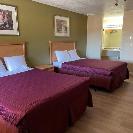 Centralia Inn エクステリア 写真