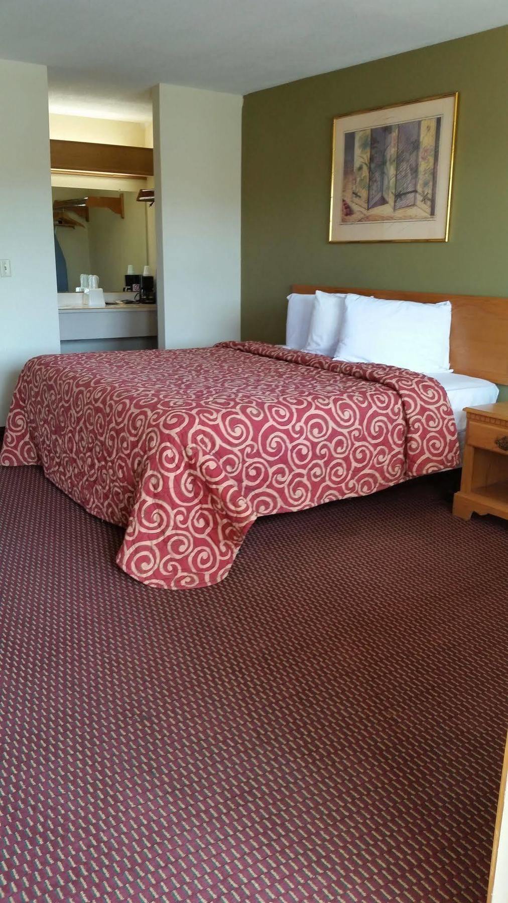 Centralia Inn エクステリア 写真